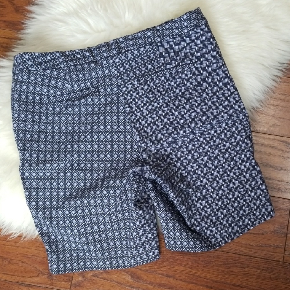 Mario Serrani Bermuda Shorts - Picture 2 of 5